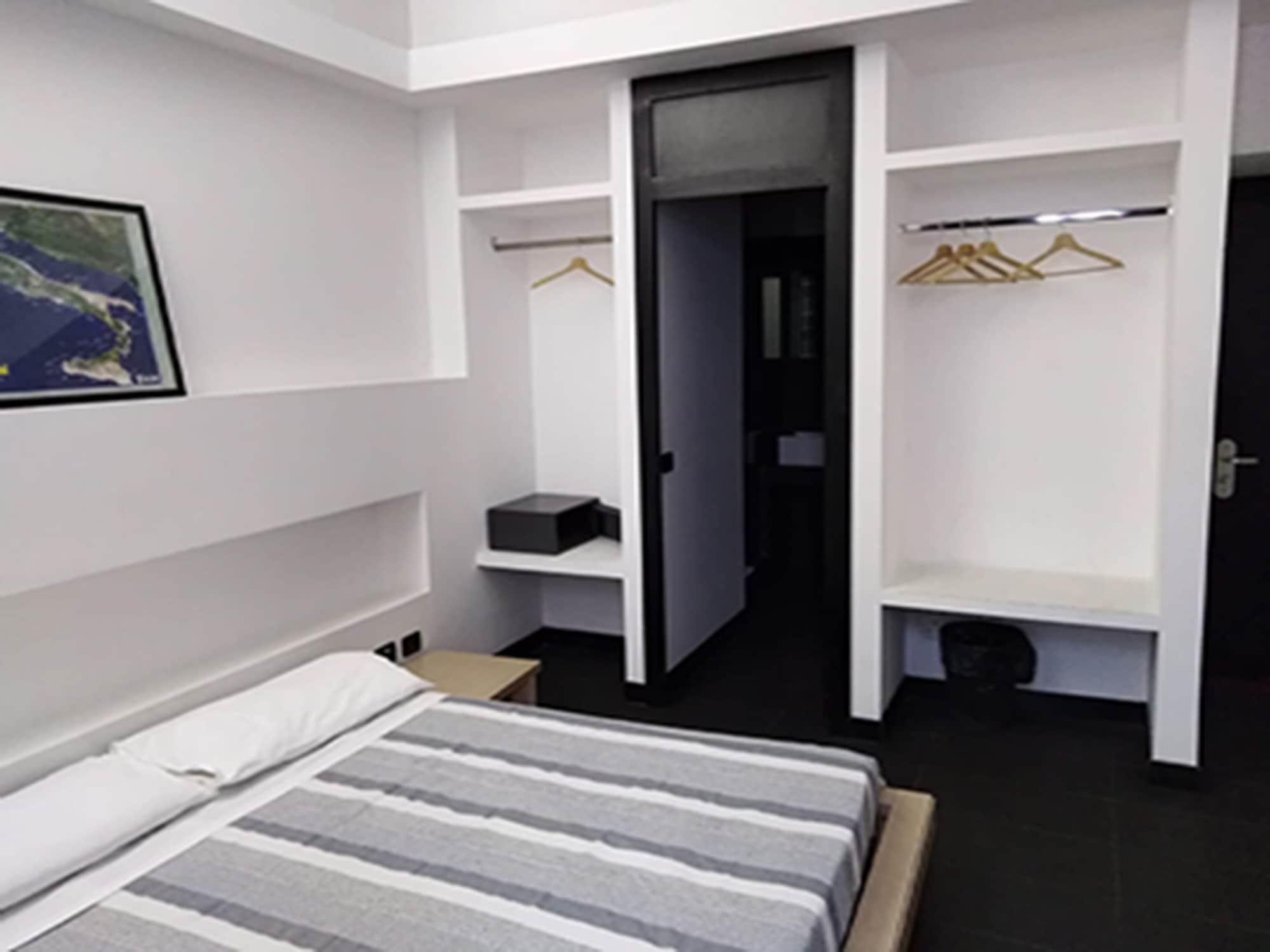 M&J Place Hostel Rome Bagian luar foto