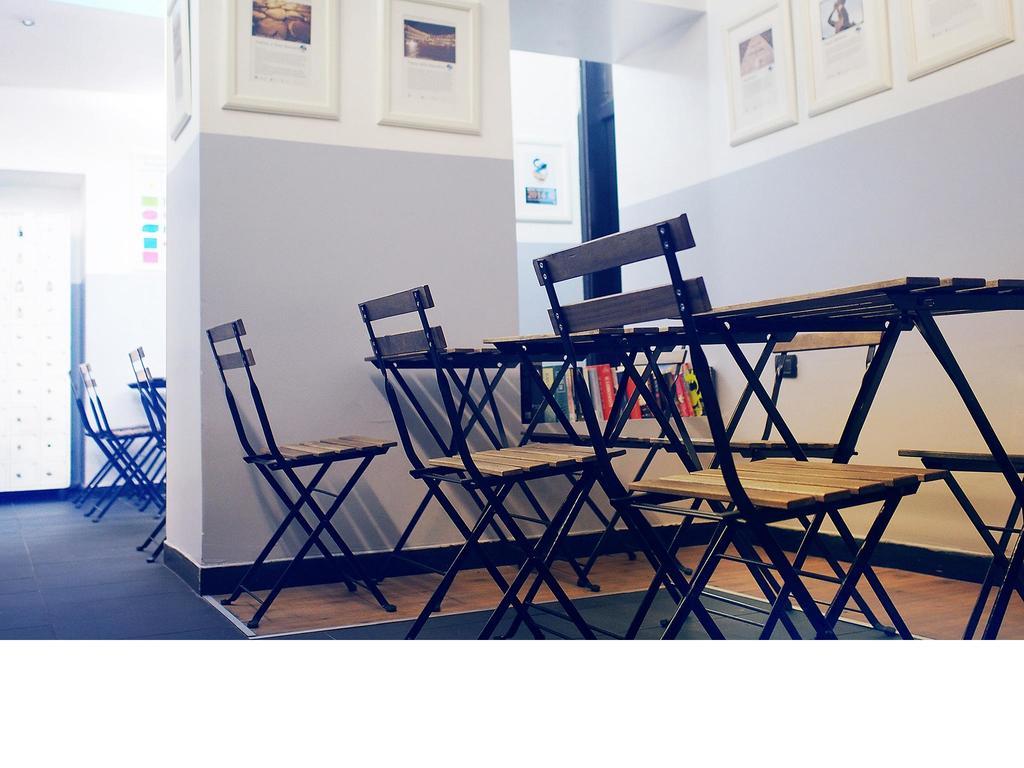 M&J Place Hostel Rome Bagian luar foto